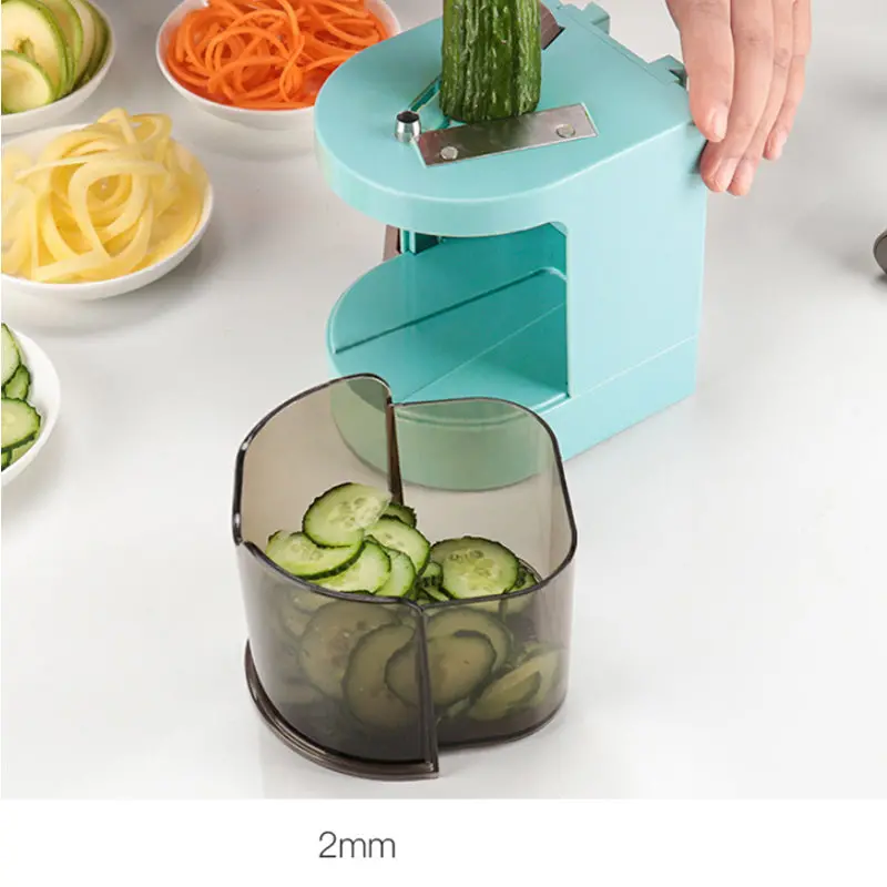 Top Chef Spiralizer Hand Cranked Salad Maker is ready - Image 12