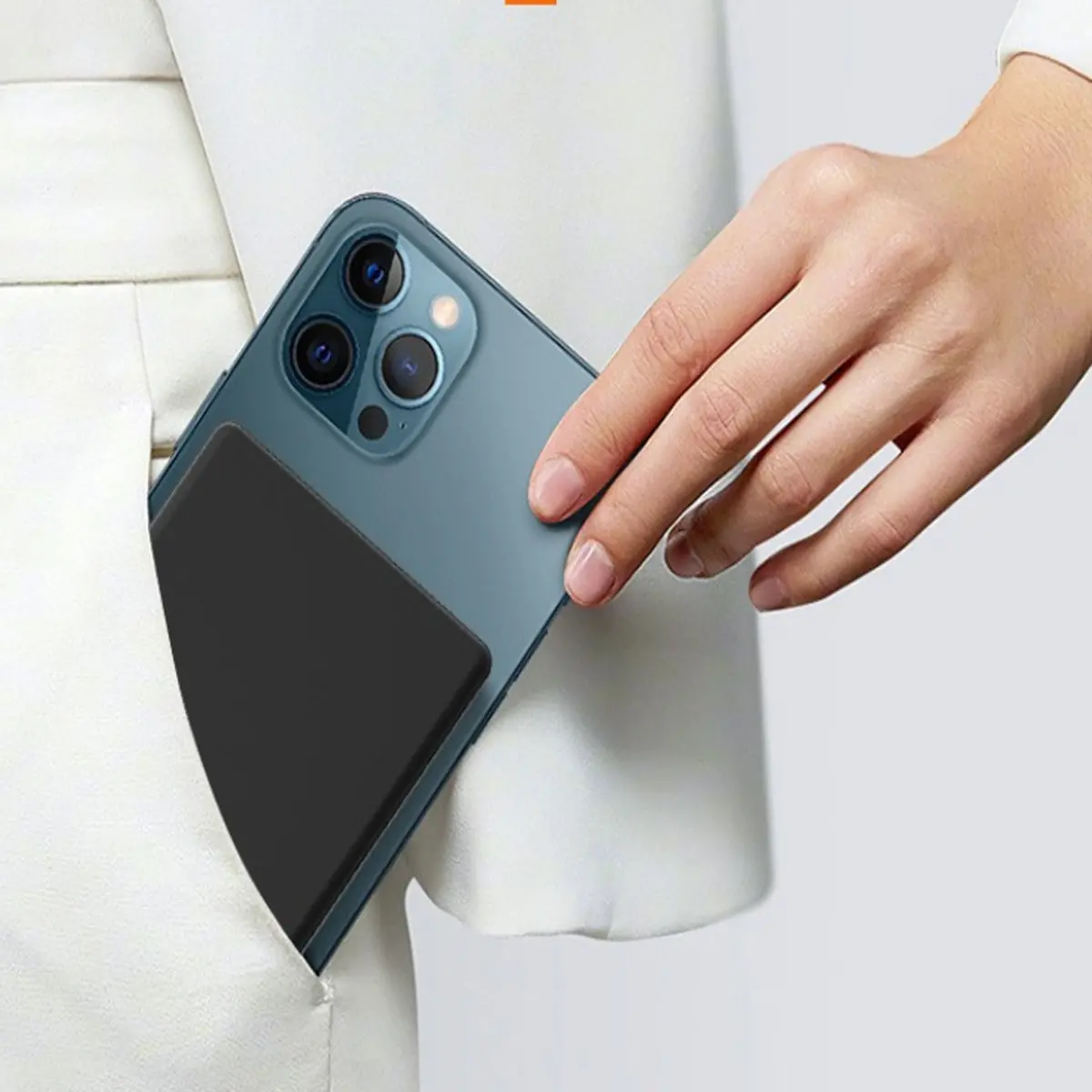 Multi Device Wireless Charger - Image 12