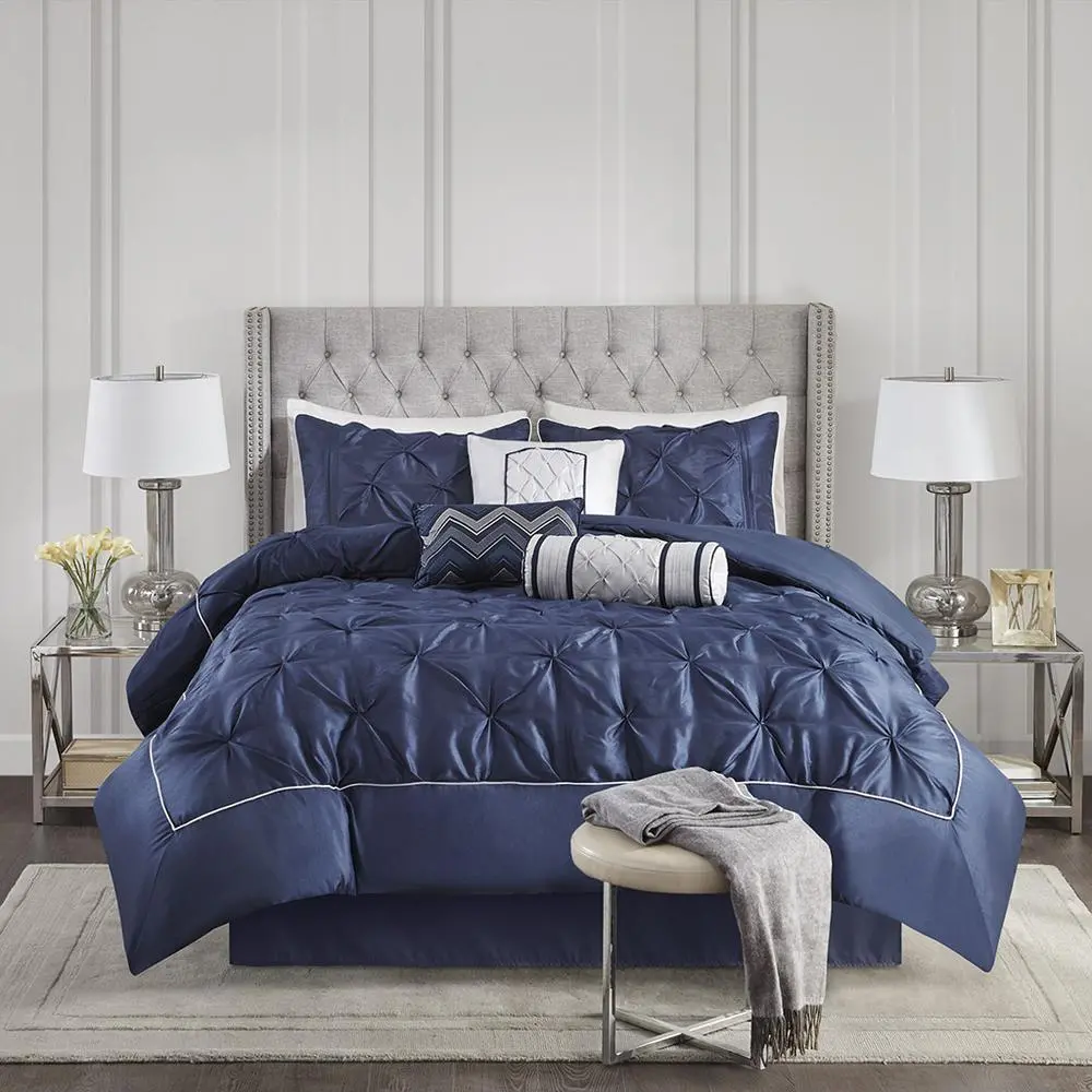Laurel 7 Piece Tufted Comforter Set, Navy color - Image 3