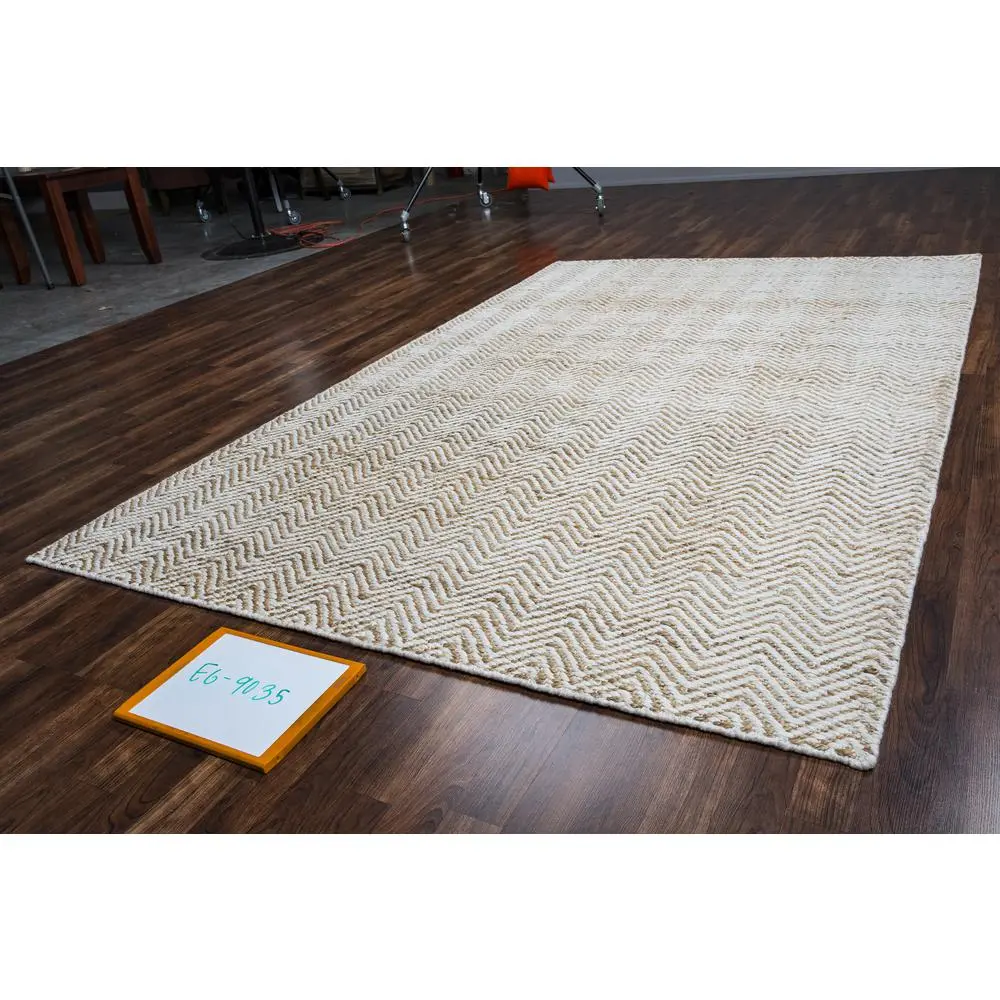 5' x 8' Hand-Woven Rectangle Rug